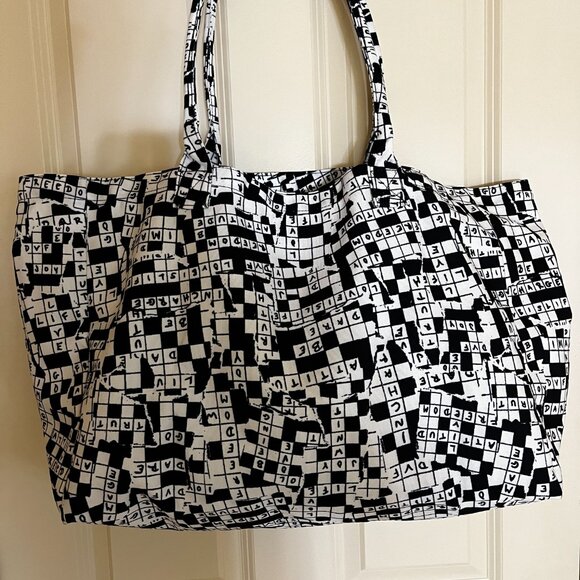 Diane von Furstenberg 50th Anniversary Tote Bag Crossword NEW - Picture 4 of 9